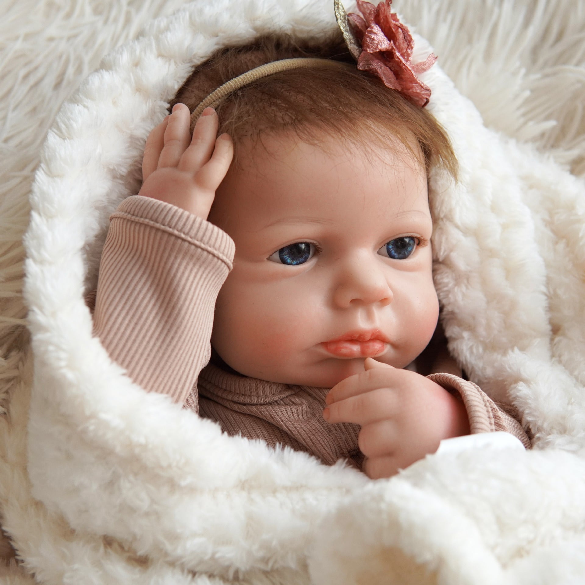 a7038fbc-ae43-42c1-875b-1f0ec640891f